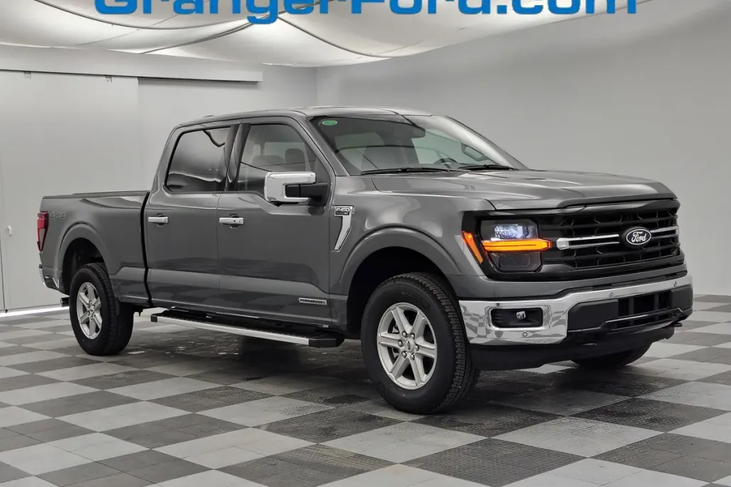 2025 Ford F-150 XLT photo 1