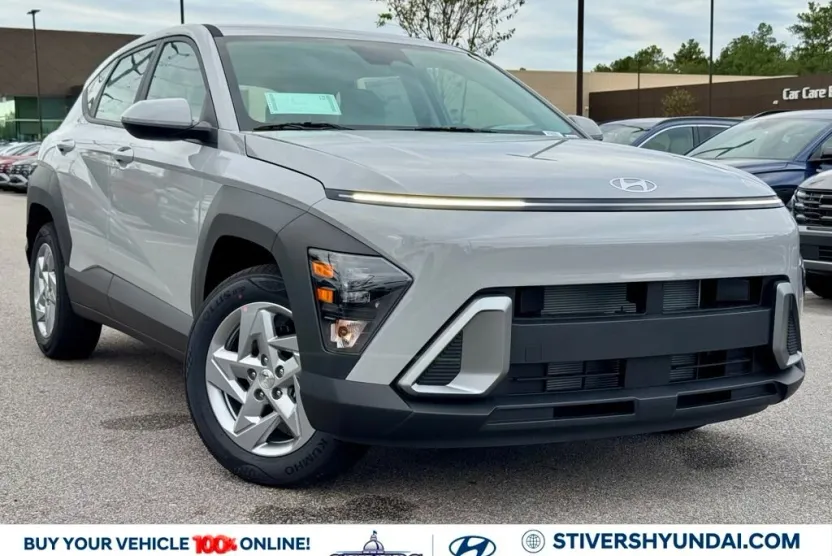 2026 Hyundai Kona SE photo 1