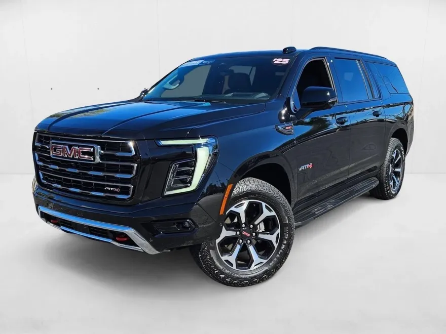 2025 Gmc Yukon XL AT4 photo 1