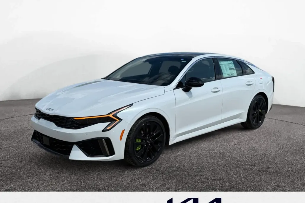 2026 Kia K5 GT photo 1
