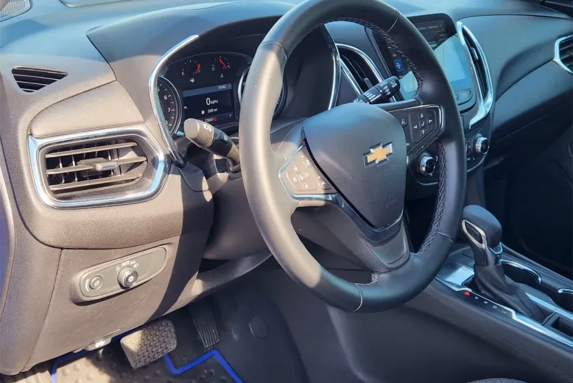2024 Chevrolet Equinox photo 1