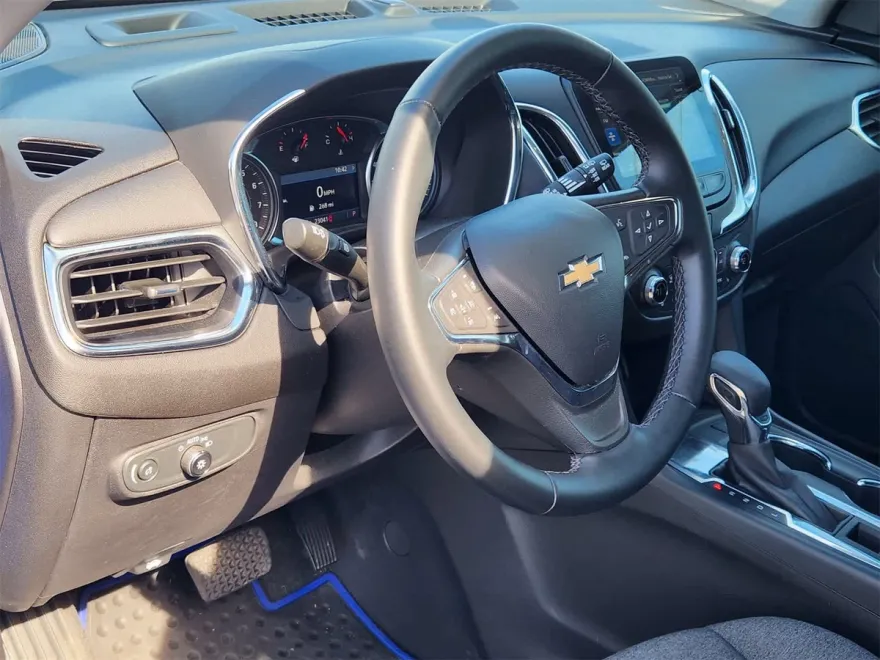 2024 Chevrolet Equinox photo 1