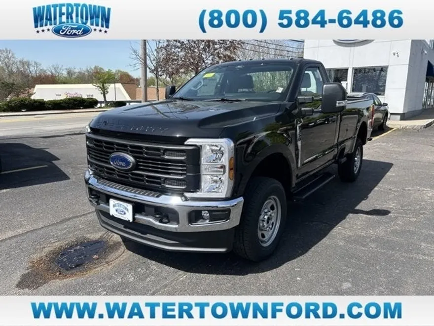 2025 Ford F-350 XL photo 1
