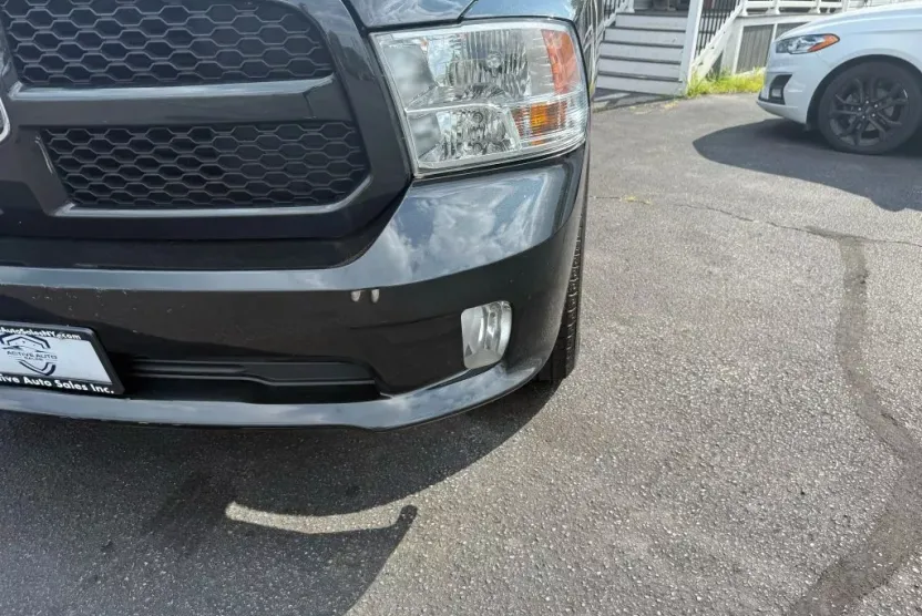 2018 Ram 1500 Express photo 1