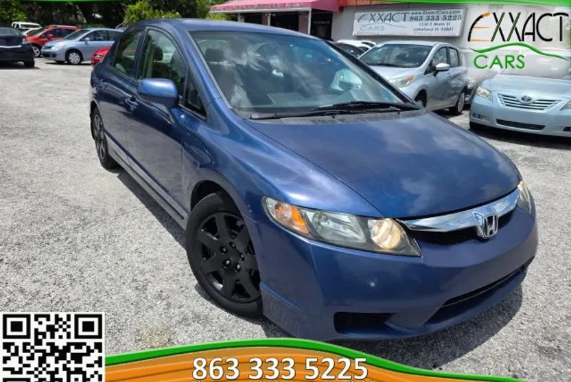 2010 Honda Civic LX photo 1