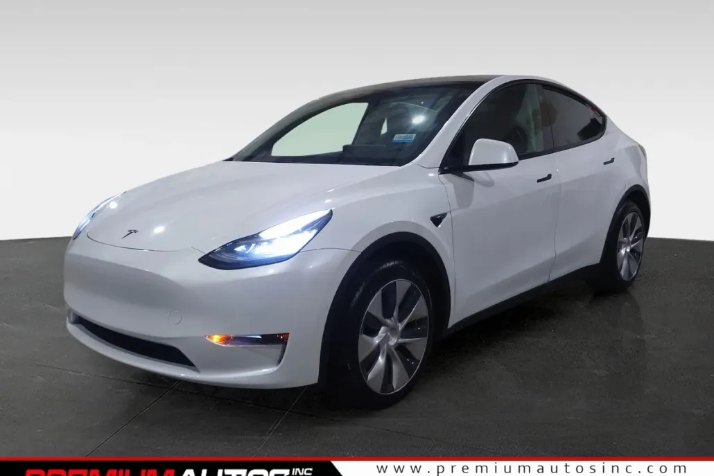 2020 Tesla Model Y Long Range photo 1