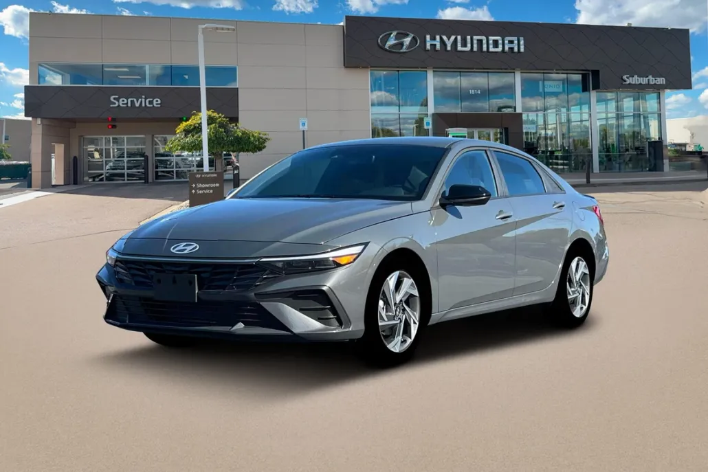 2025 Hyundai Elantra SEL Sport photo 1