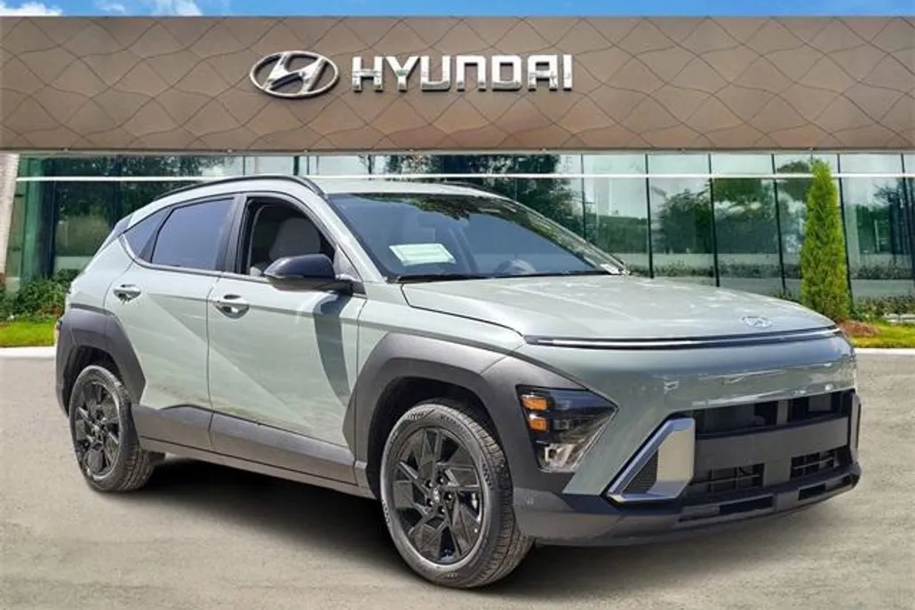 2026 Hyundai Kona SEL photo 1
