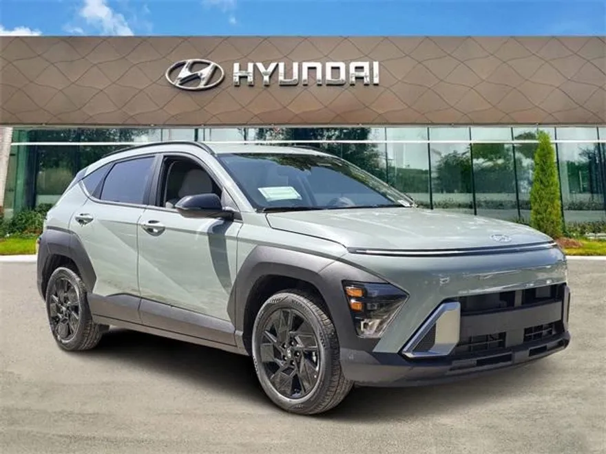 2026 Hyundai Kona SEL photo 1
