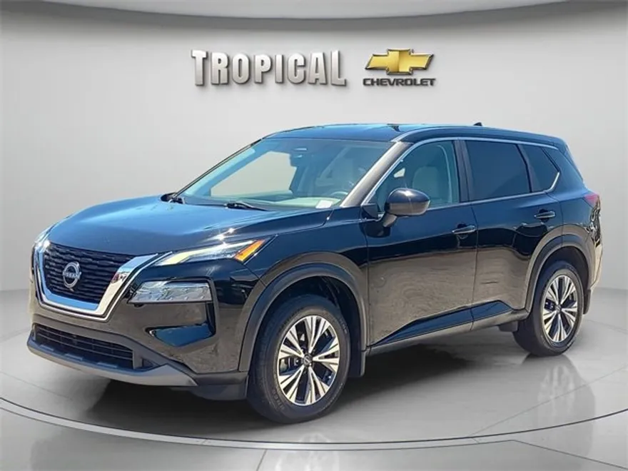 2023 Nissan Rogue SV photo 1