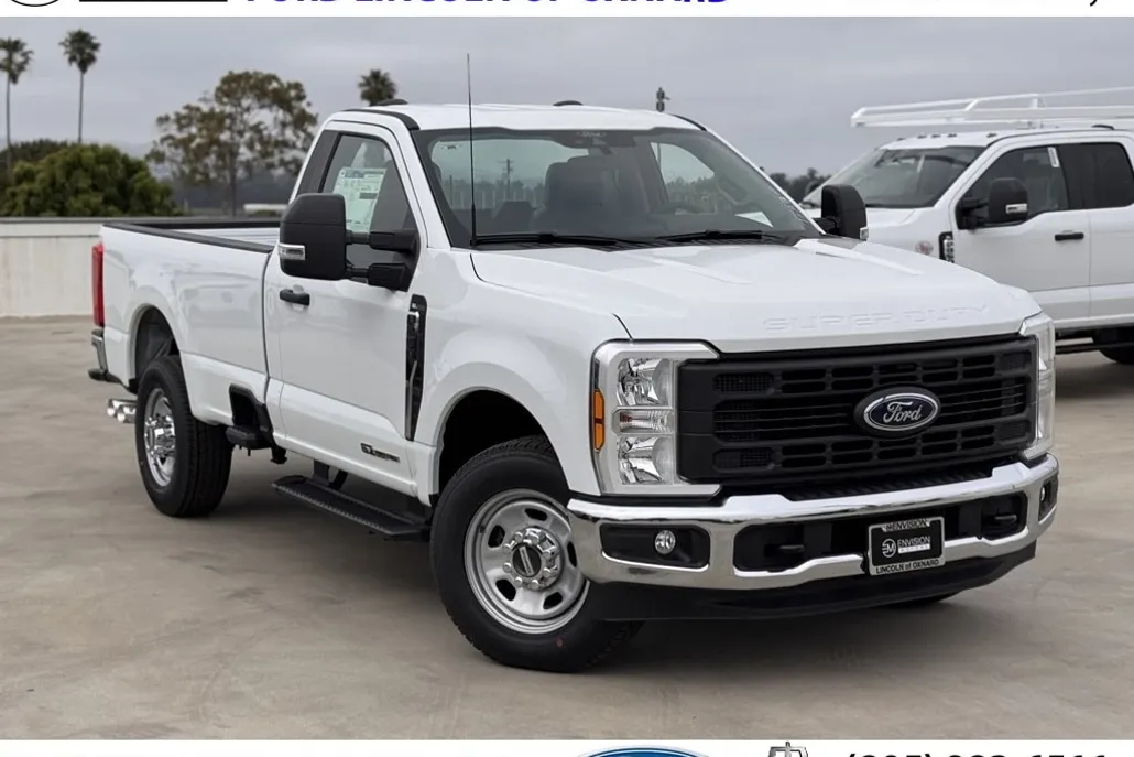 2025 Ford F-350 XL photo 1