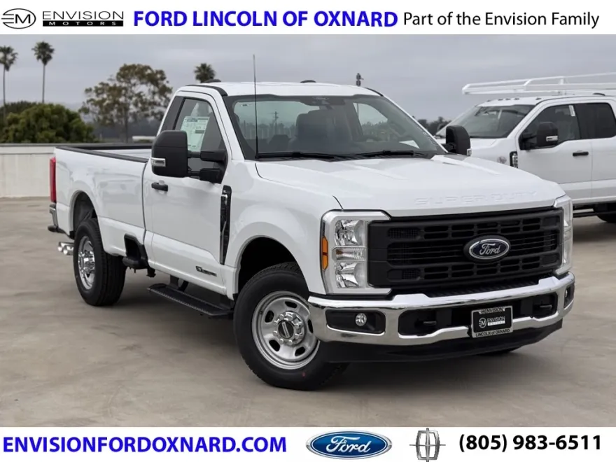 2025 Ford F-350 XL photo 1
