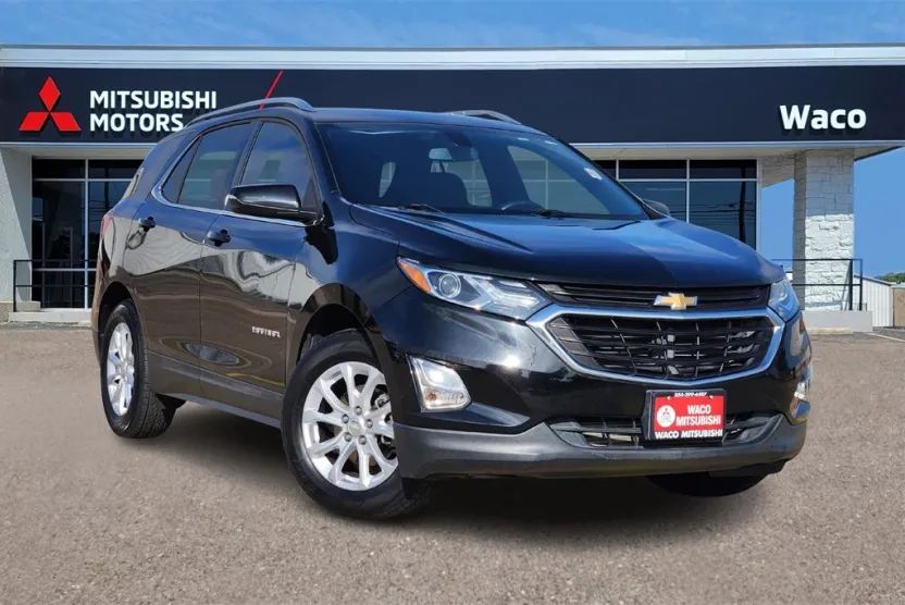 2018 Chevrolet Equinox LT photo 1