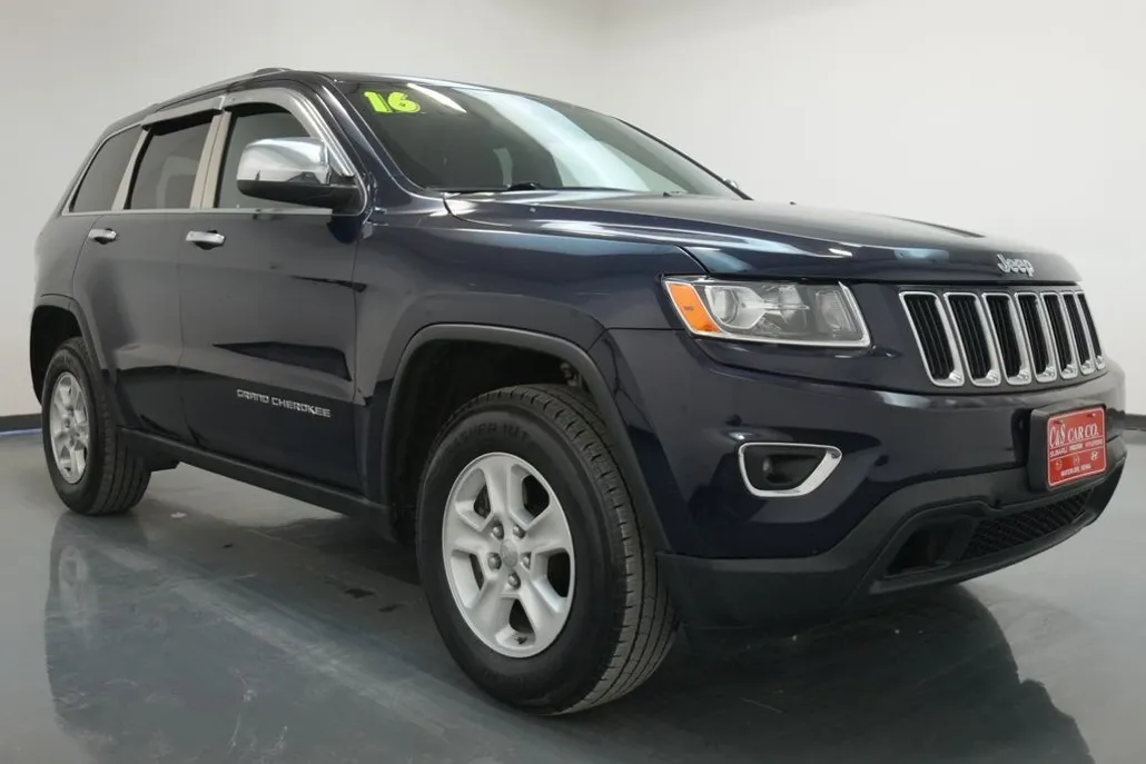 2016 Jeep Grand Cherokee Laredo photo 1