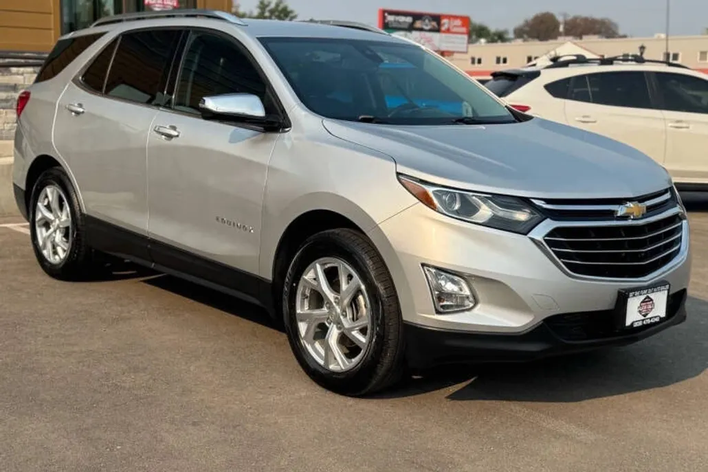 2018 Chevrolet Equinox Premier photo 1