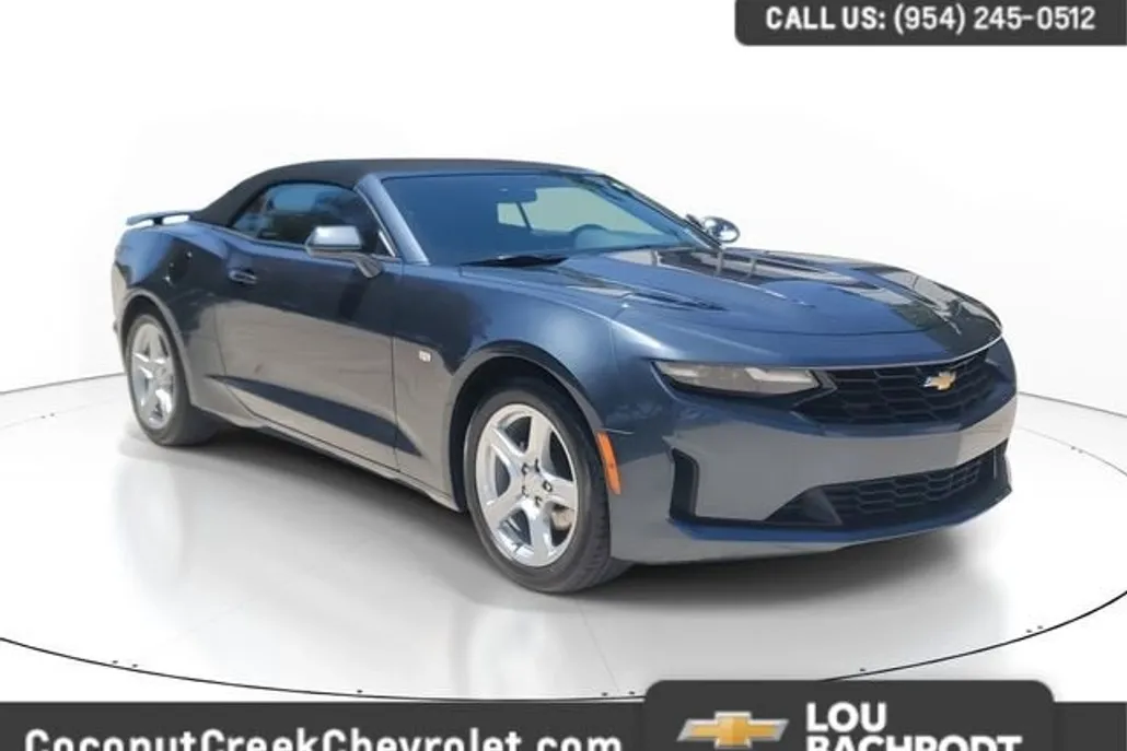 2023 Chevrolet Camaro 1LT photo 1