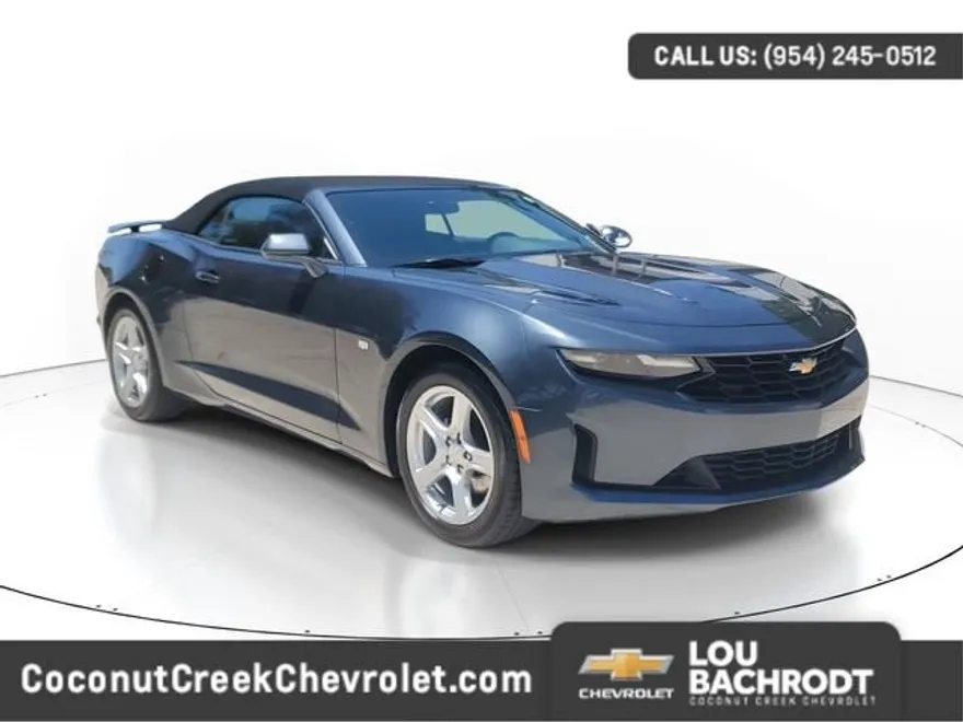 2023 Chevrolet Camaro 1LT photo 1