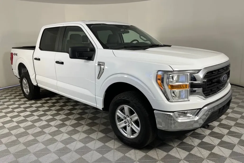 2022 Ford F-150 XLT photo 1