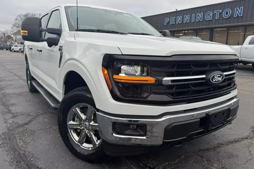 2024 Ford F-150 XLT photo 1