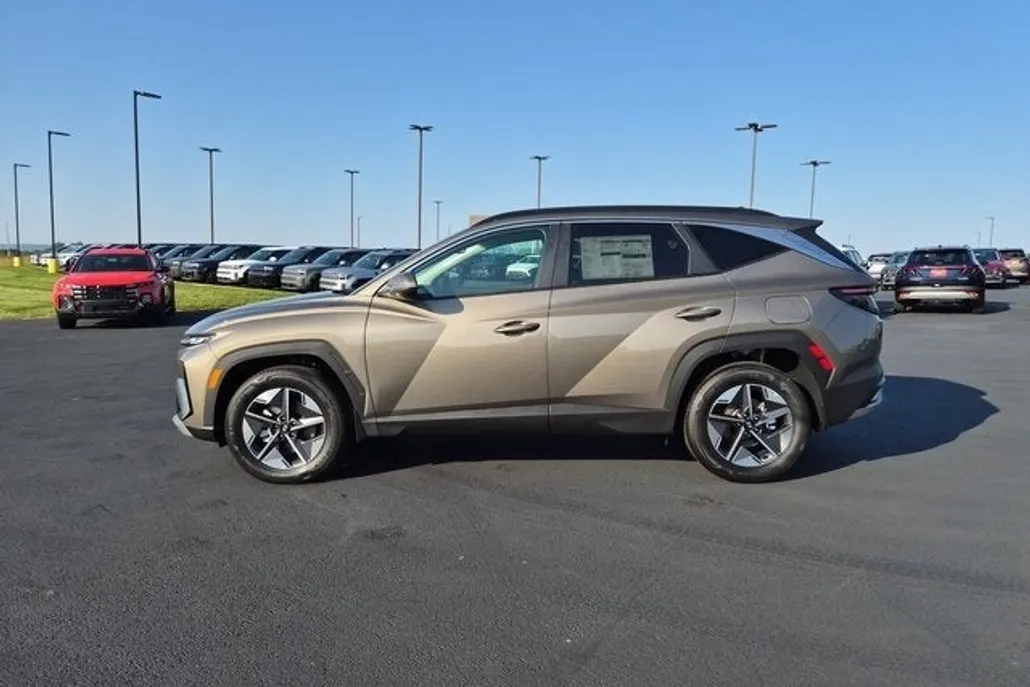 2025 Hyundai Tucson Hybrid SEL Convenience photo 1