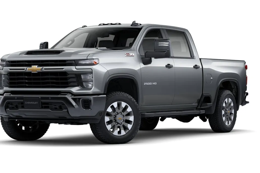 2025 Chevrolet Silverado 2500HD Custom photo 1