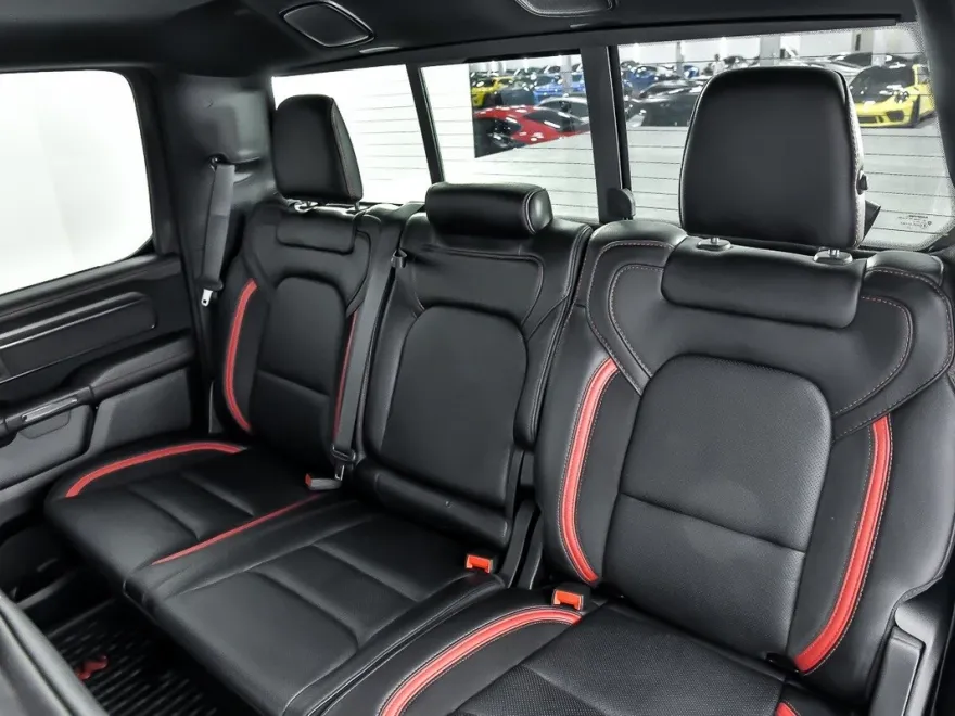 2021 Ram 1500 photo 24