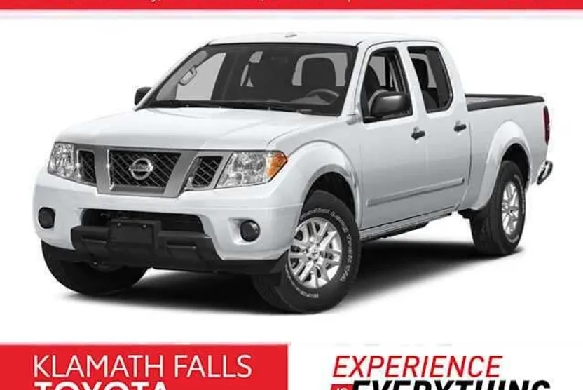 2015 Nissan Frontier SV photo 1