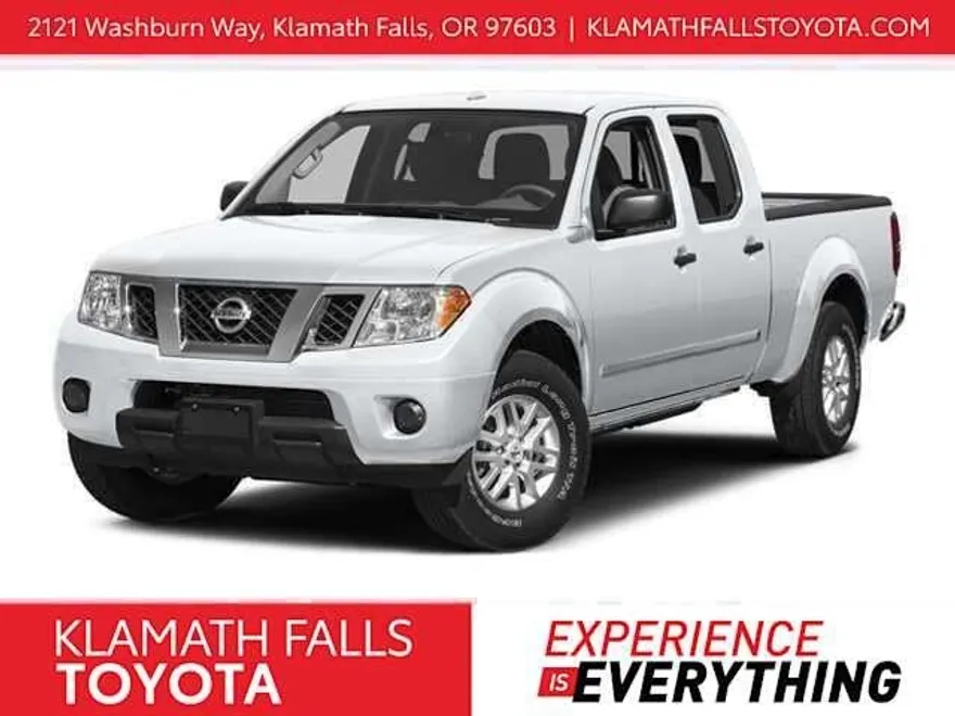 2015 Nissan Frontier SV photo 1