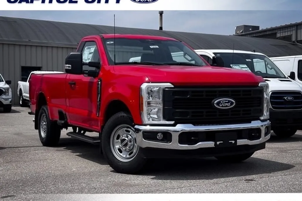 2023 Ford F-250 XL photo 1