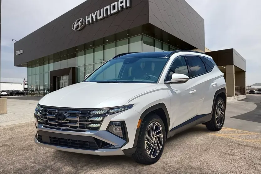 2025 Hyundai Tucson Limited photo 1