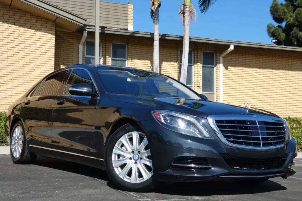 2015 Mercedes Benz S 550 photo 1
