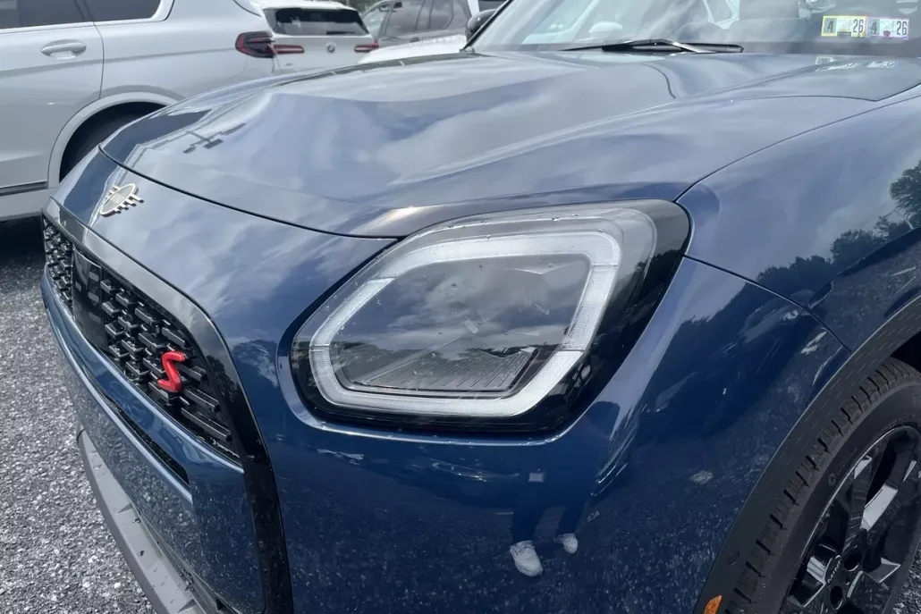 2025 Mini Cooper S ALL4 photo 1