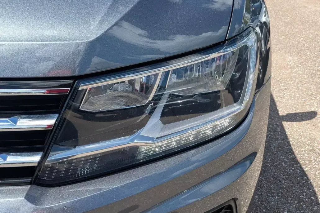 2022 Volkswagen Taos S photo 1