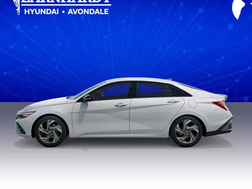 2025 Hyundai Elantra SEL Sport photo 1