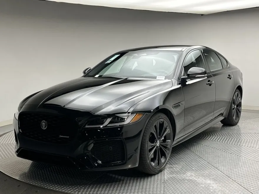 2024 Jaguar XF P300 R-Dynamic SE photo 1