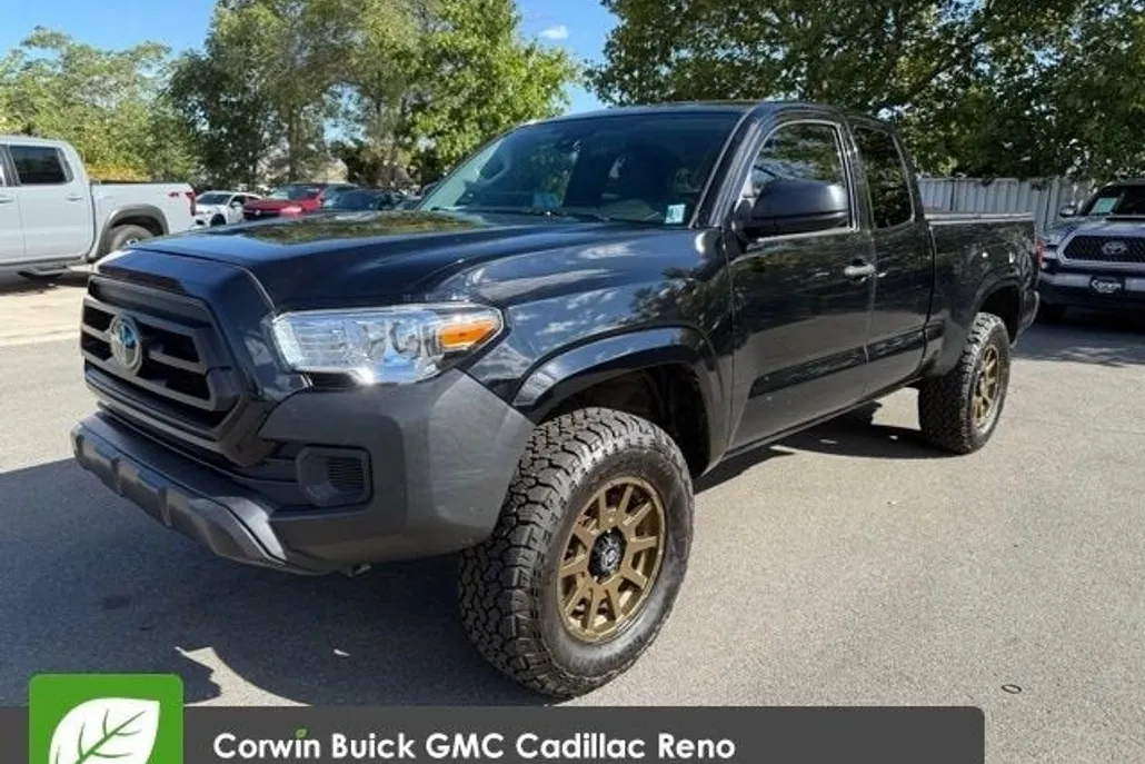 2021 Toyota Tacoma 4x4 SR photo 1