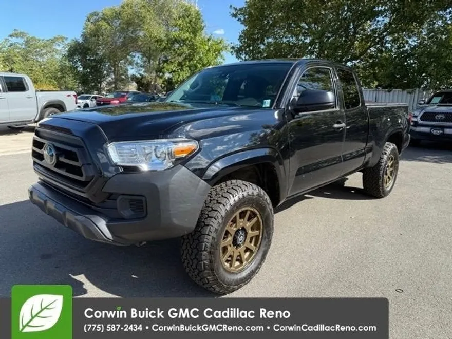2021 Toyota Tacoma 4x4 SR photo 1