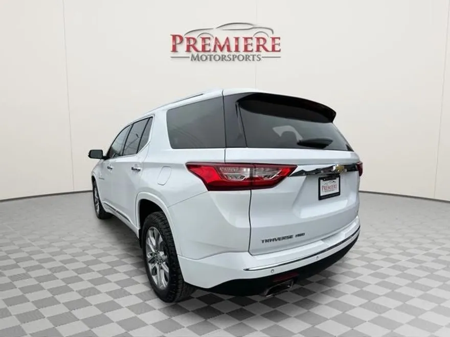 2020 Chevrolet Traverse Premier photo 1