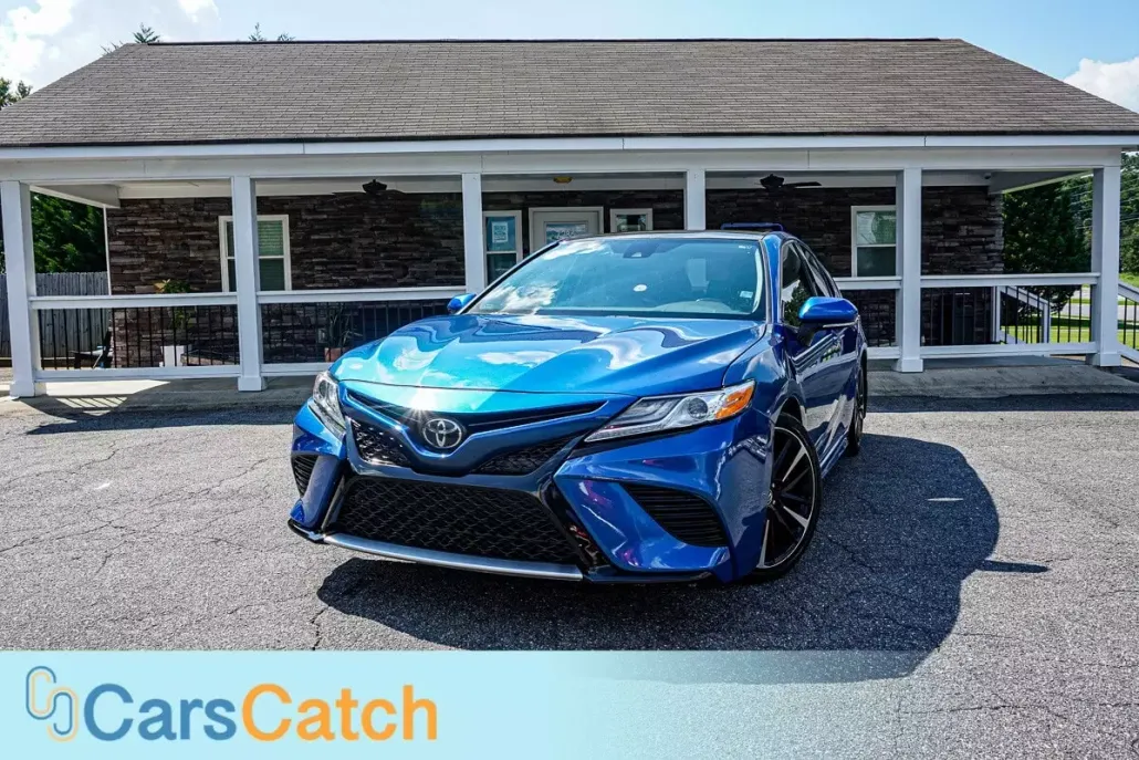2019 Toyota Camry XSE photo 1