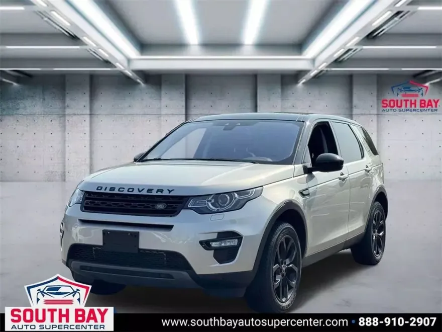 2017 Land Rover Discovery Sport HSE photo 1