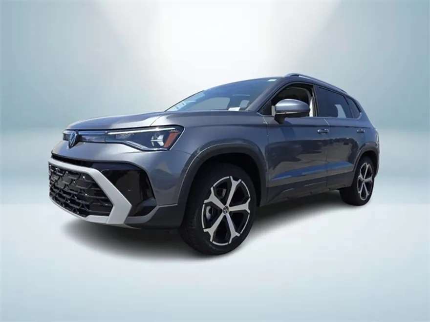 2025 Volkswagen Taos SEL photo 1