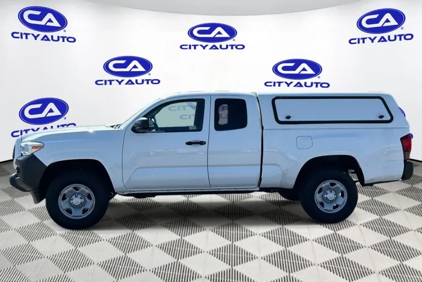 2020 Toyota Tacoma SR photo 1