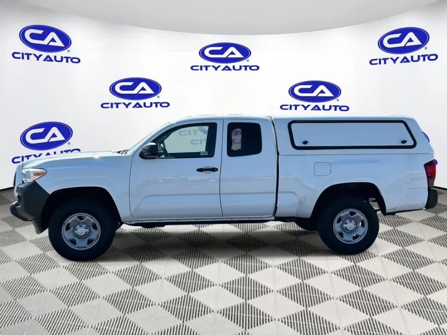 2020 Toyota Tacoma SR photo 1
