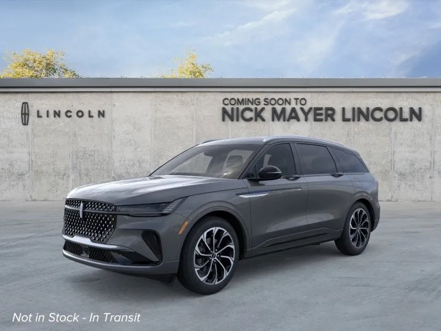 2025 Lincoln Nautilus Reserve photo 1