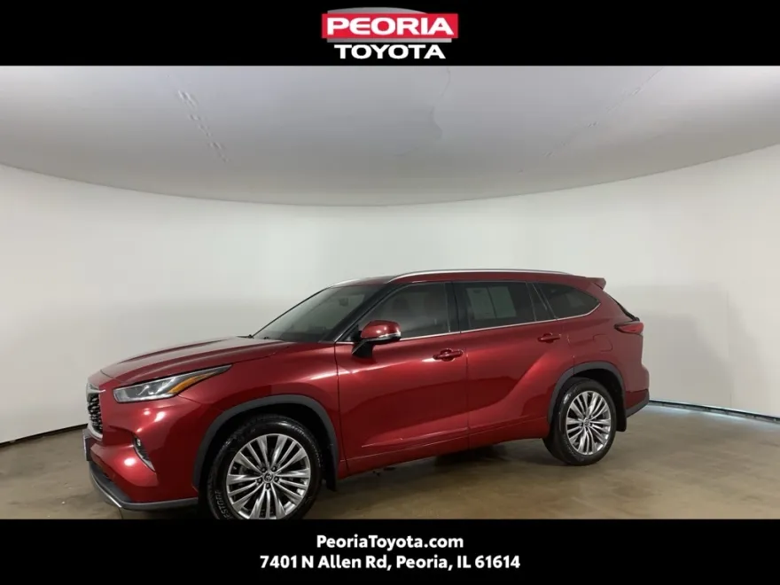 2022 Toyota Highlander Platinum photo 1