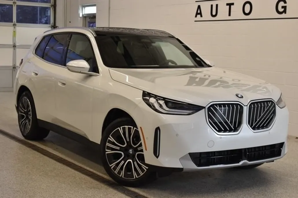 2025 Bmw X3 30x Drive photo 1