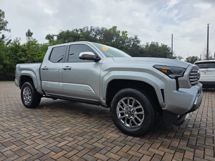 2024 Toyota Tacoma Limited Double Cab photo 1
