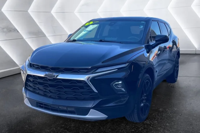 2023 Chevrolet Blazer 2LT photo 1