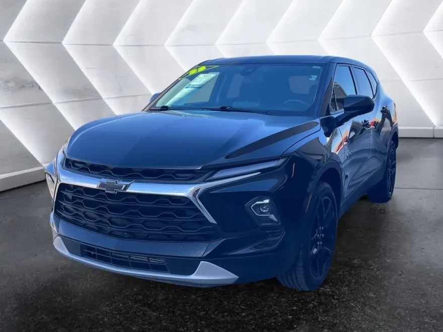2023 Chevrolet Blazer 2LT photo 1