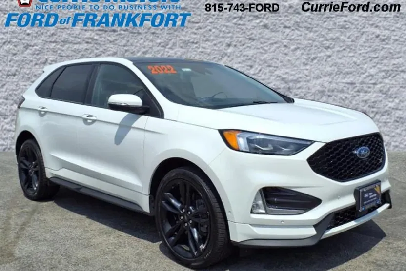2022 Ford Edge ST photo 1